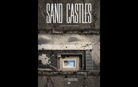 SAND  CASTLES / CASTILLOS DE ARENA